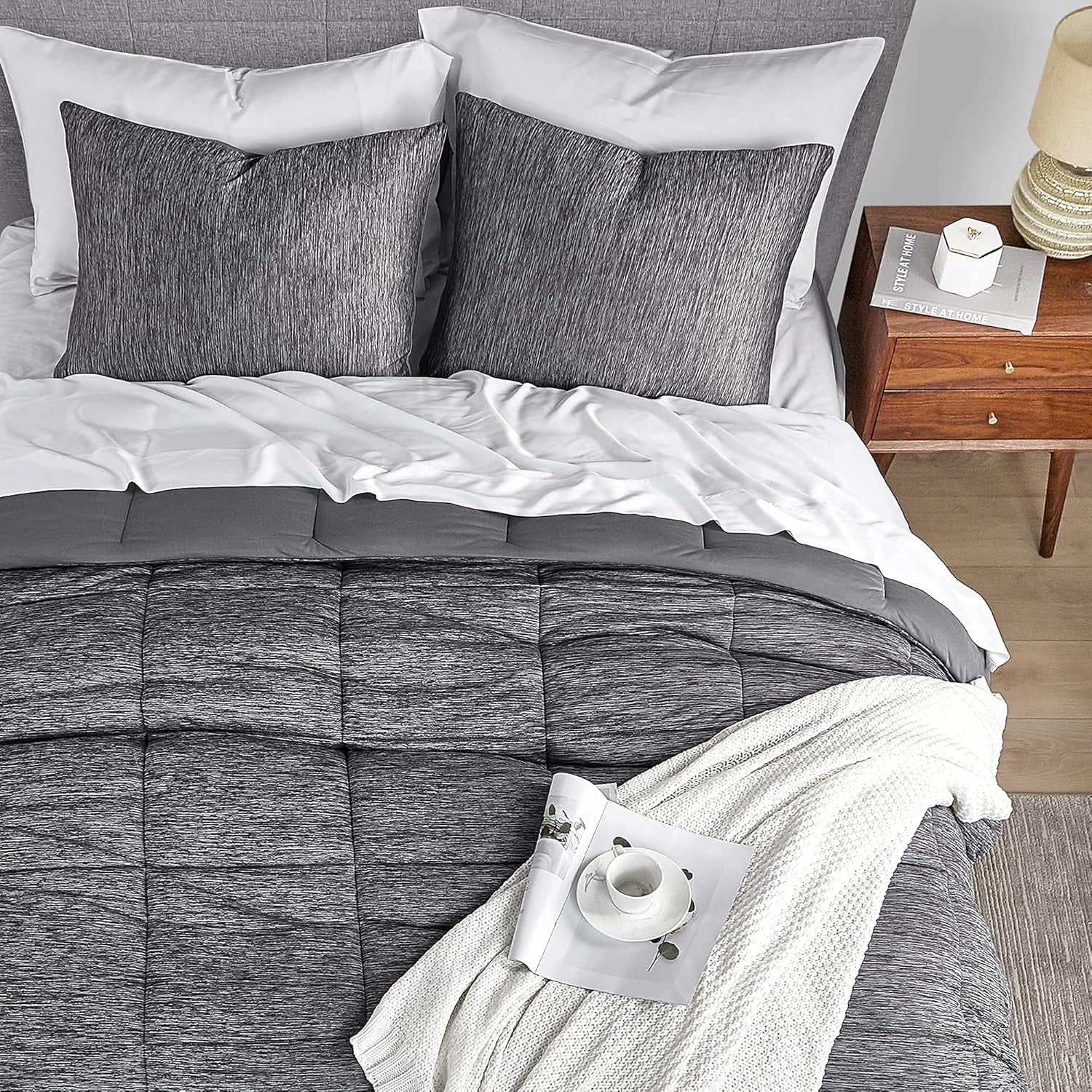 Grey King Comforter Set, 3 Pieces Reversible Cooling & Breathable Comforter, Lightweight All Season down Alternative Bedding Comforter Set (106"X90")